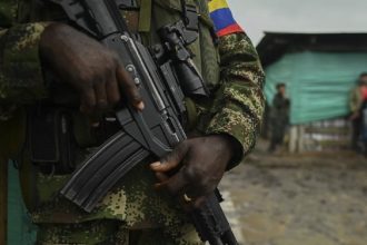 63 guerrilleros de las Farc se entregan al Ejército en el Catatumbo