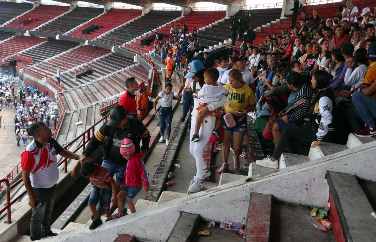 Ascienden a 32.000 los desplazados por la violencia guerrillera en el noreste de Colombia