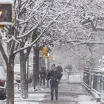 Tormenta invernal deja nevadas en el centro de EE.UU. e interrumpe miles de vuelos