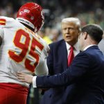 Trump se convierte en el primer presidente de EE.UU. en asistir a un Super Bowl